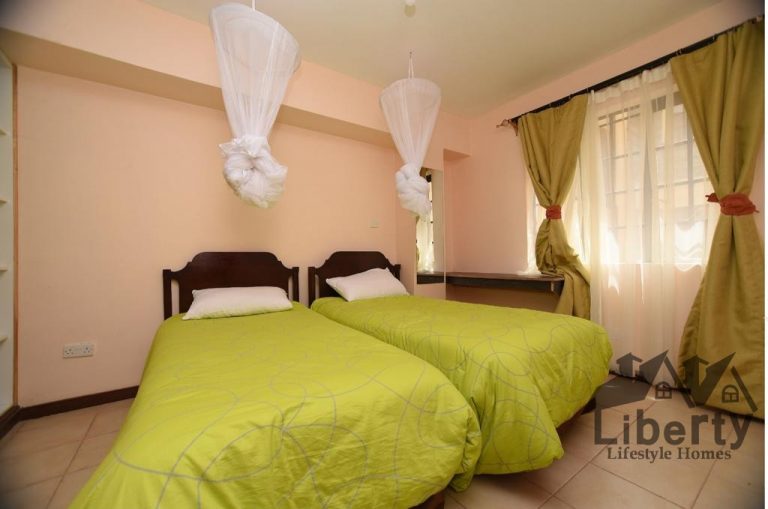 Lovely Furnished 3br+sqRiara Gardens only 165k