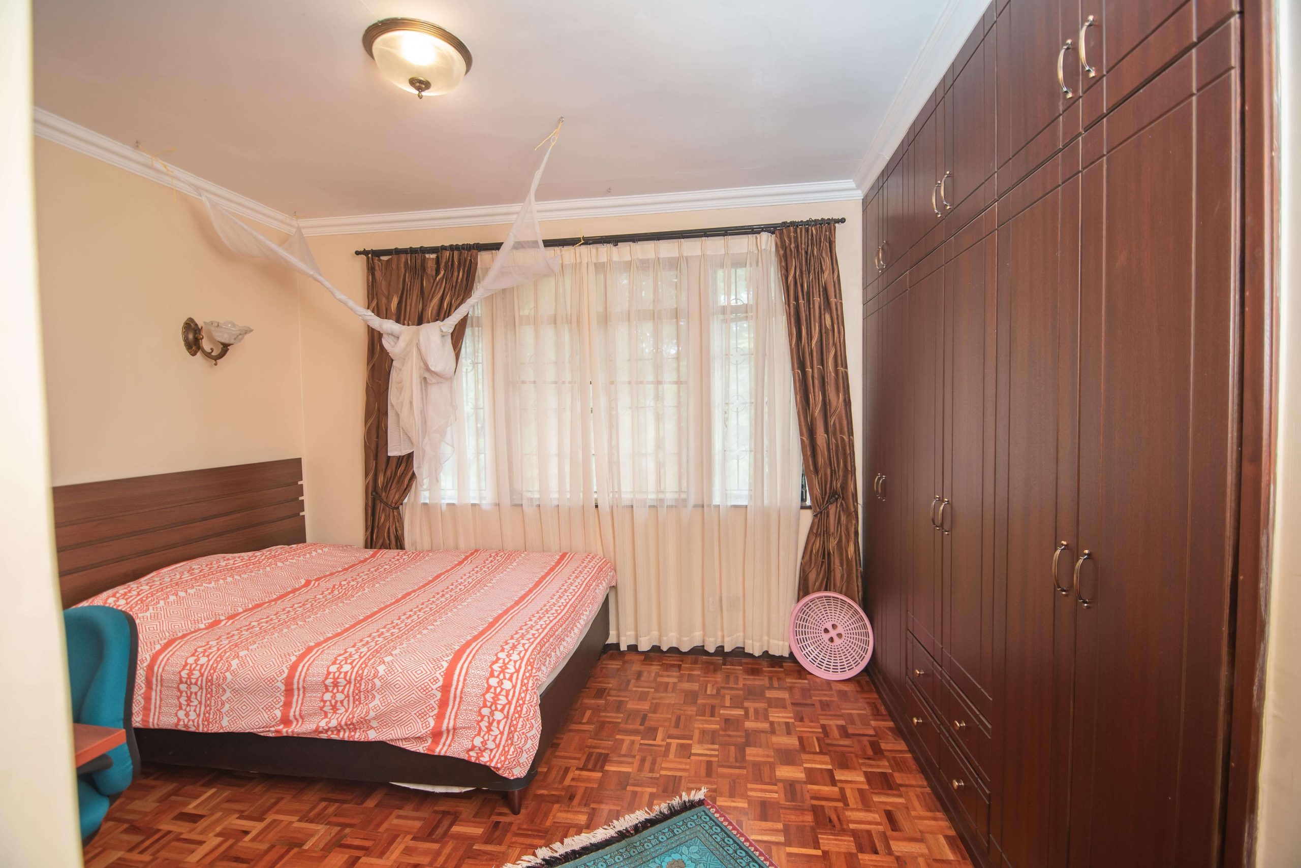 Lavish Runda 5 Bedroom Ambassadoral Mansion For Rent-319