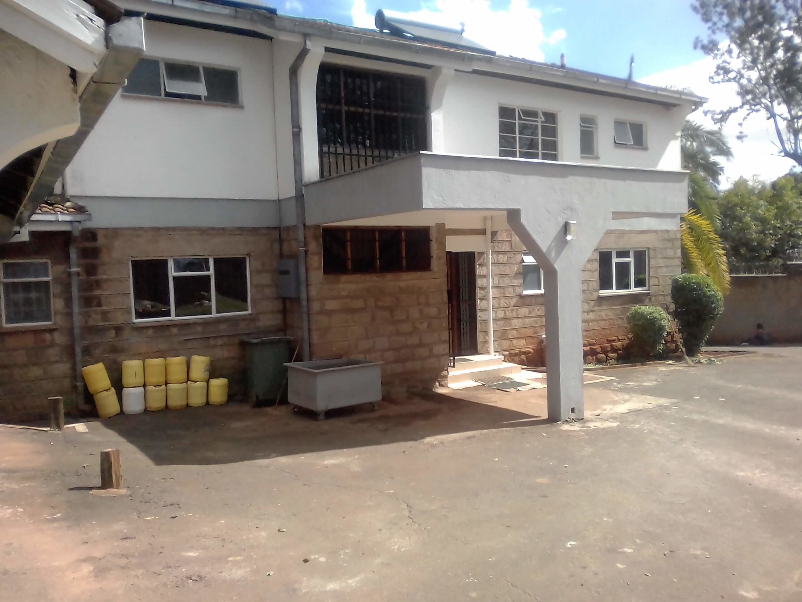 Newly Renovated Runda 5 Executive House For Rent Ref 321