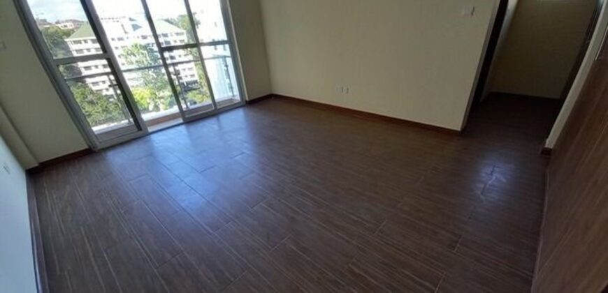 Lovely and Spacious Riverside 3 Bedroom All En-suite Apartment For Sale Ksh.28 Million/Rent Ksh.130,000