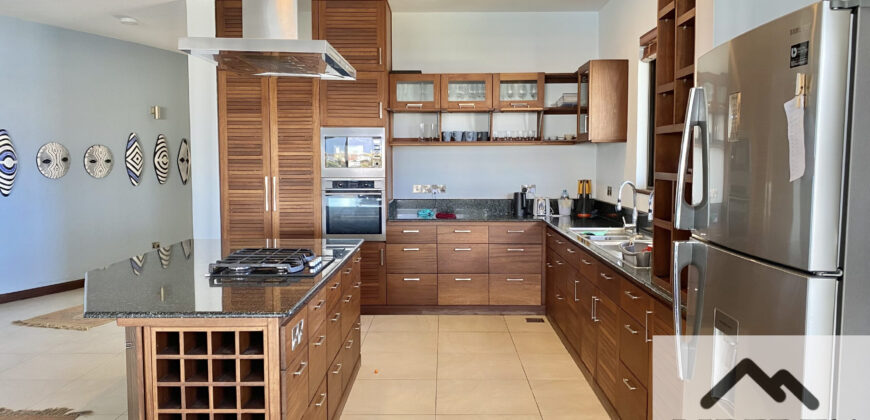 Exclusive Ocean Front 3 Bedroom Furnished Apartment In Mombasa-Nyali For Sale-0M- Ref-774