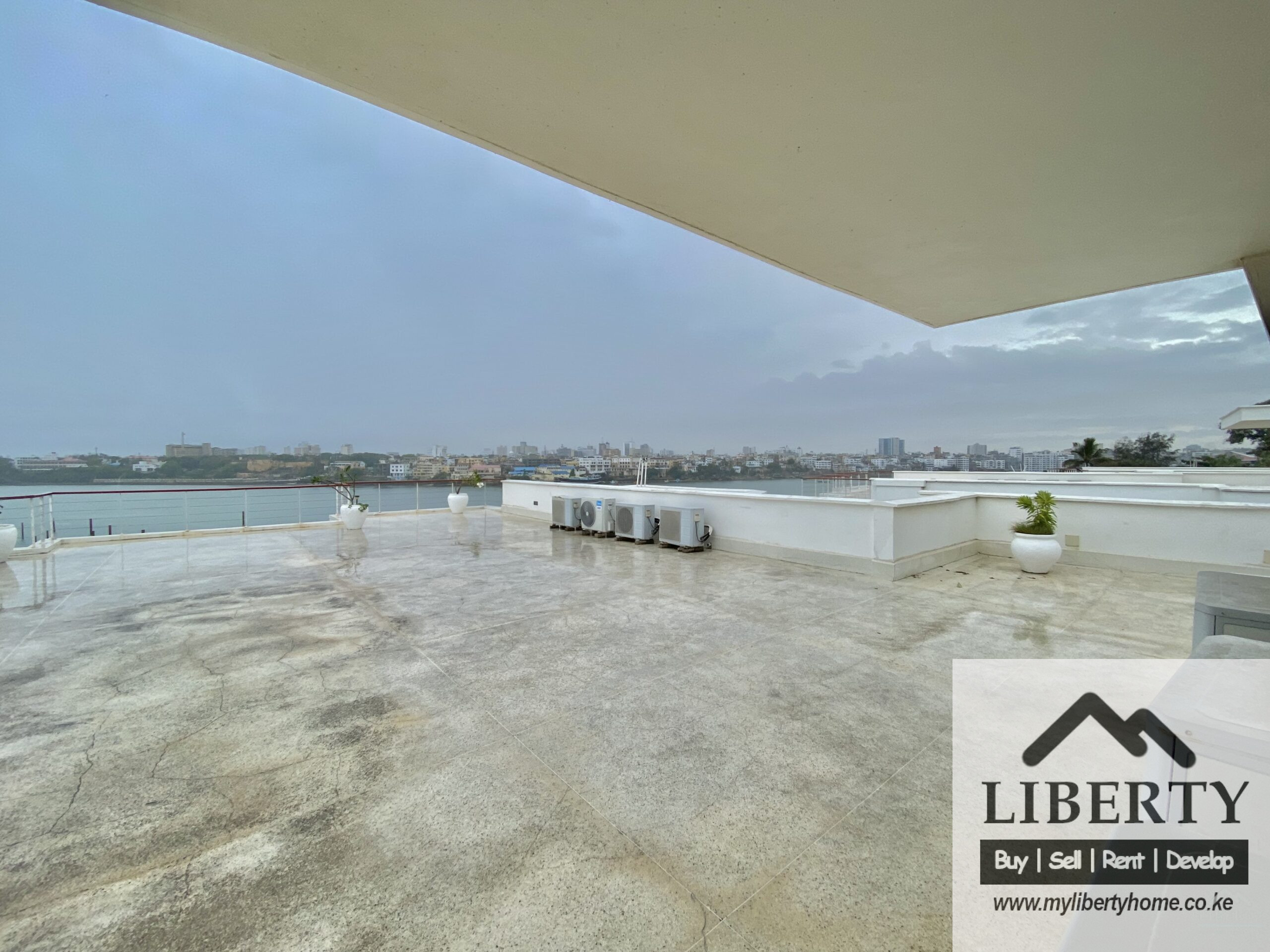 A Deluxe Beachfront 3 Bedroom Furnished Apartment In Mombasa-Nyali For Rent-250K- Ref-784