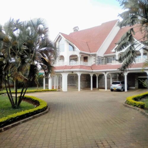 Newly Renovated 5 Bedroom On Half Acre Mansion In Kitisuru For Rent-300K- Ref-765